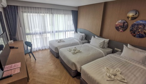 Triple Suite