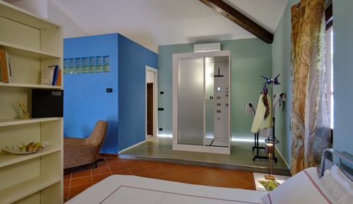Club Room