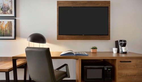 Studio Suite, 1 King Bed, Mobility Accessible, Non Smoking