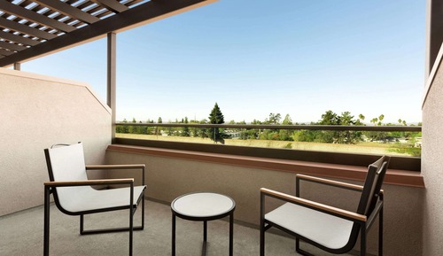 Deluxe Room, 1 King Bed, Non Smoking