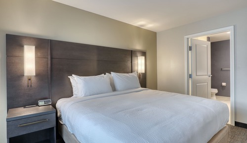 Suite, 1 Bedroom (Hearing Accessible)