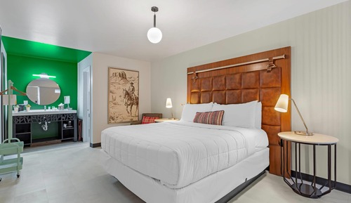 Standard Room, 1 King Bed, Non Smoking
