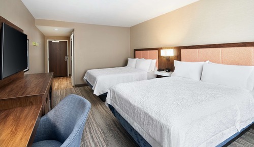 Room, 2 Queen Beds, Refrigerator & Microwave