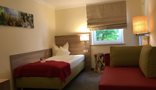 Standard Single Room