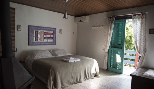 Superior Cabin, Jetted Tub, Courtyard View