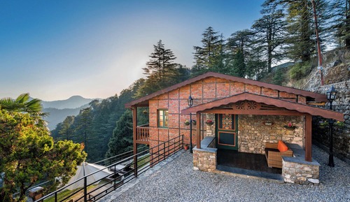 Superior Villa - The Pine Tree Lodge