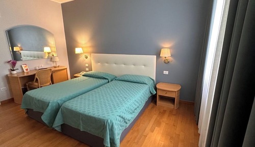 Comfort Twin Room