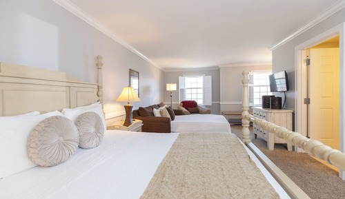 King Room King Bed with Queen Sleep Sofa