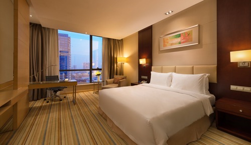 Standard Room, 1 King Bed