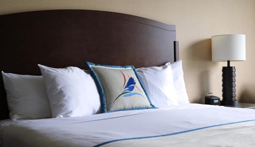 Suite, 1 King Bed, Bay View