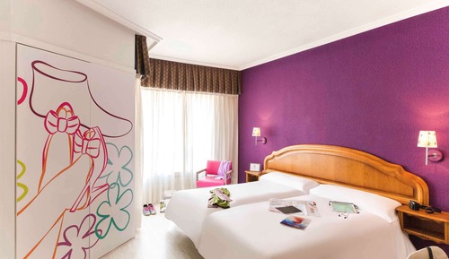Family Suite, 2 Double Beds, Connecting Rooms