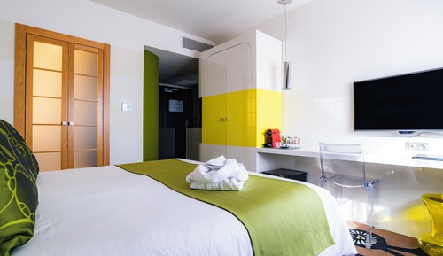 Superior Room, 1 King Bed