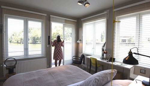 Double Room, Overwater