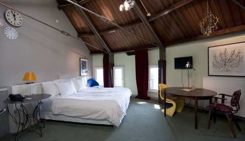 Double Room, View