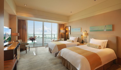 Superior Seaview Twin Room