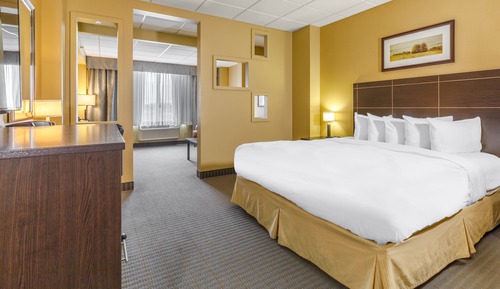 Junior Suite, 1 King Bed with Sofa bed, Non Smoking