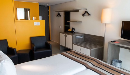 Comfort Room, 2 Twin Beds, Non Smoking