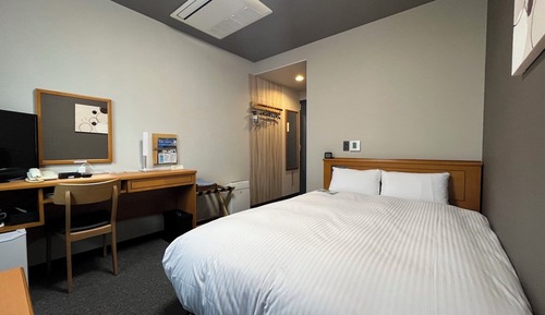 Room, Smoking