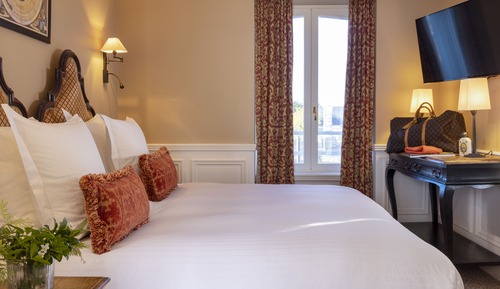 Superior Suite