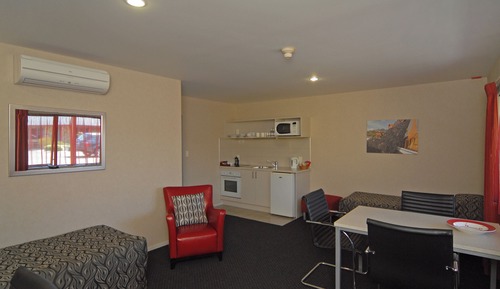 Family Room, 1 Bedroom