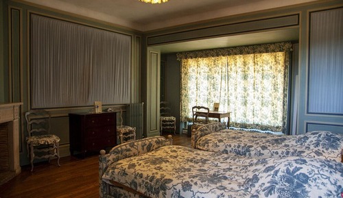 Twin Room, 2 Twin Beds, Private Bathroom