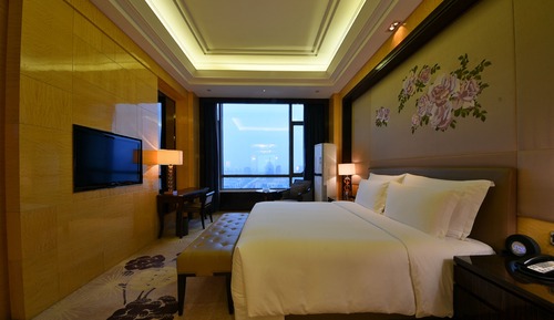 Suite (Ambassador)