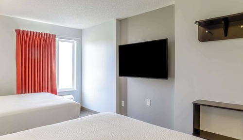 Standard Room, 2 Queen Beds, Non Smoking