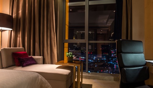 Club Room, 1 King Bed
