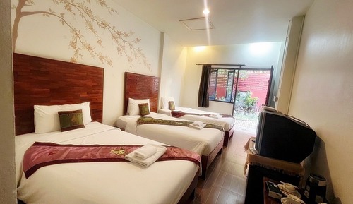 Deluxe Triple Room