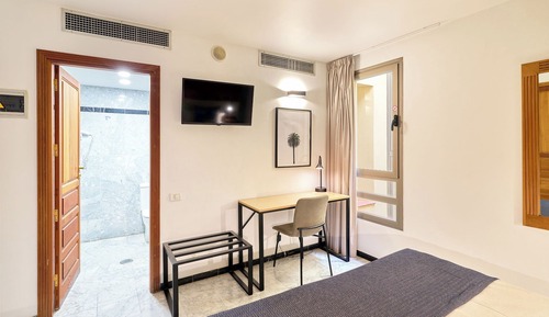 Basic Room (Torre del Conde)