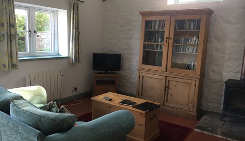 Cottage, Ensuite (no. 4 Warbler)