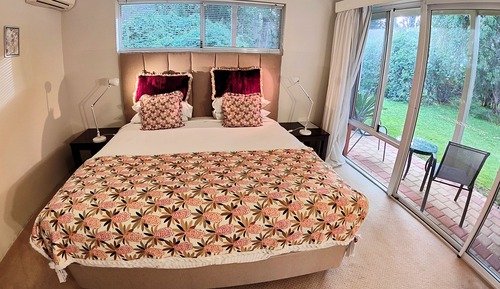 Luxury Room, 1 King Bed, Garden View (Wallcliffe)