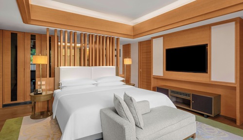 Family Suite, 1 King Bed with Sofa bed