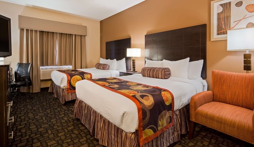 Suite, 2 Queen Beds, Non Smoking, Refrigerator & Microwave