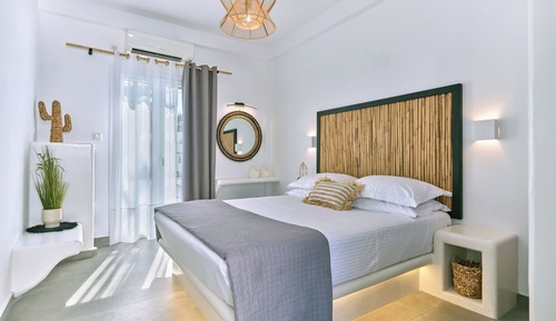 Deluxe Double Room, 1 Bedroom, Partial Sea View