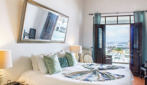 Deluxe Balcony Suites