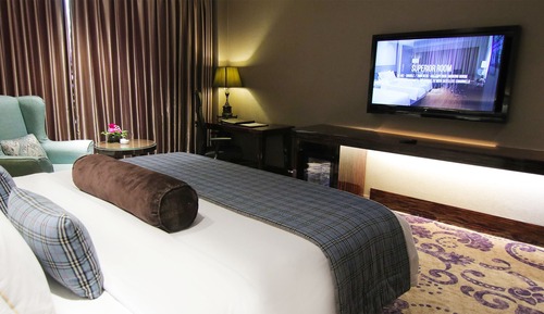 Executive Suite