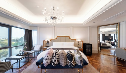 Inter Presidential Suite