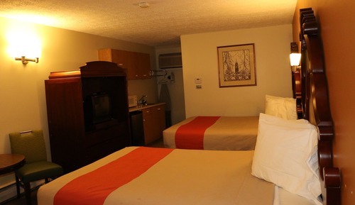 Standard Room, 2 Queen Beds