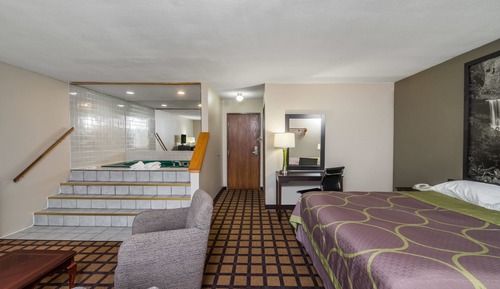 Deluxe Room, 1 King Bed, Non Smoking
