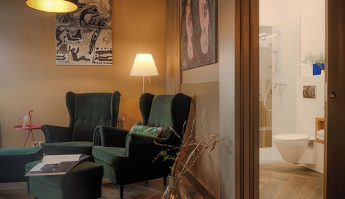 Deluxe Apartment, City View