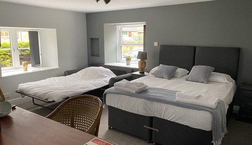 Luxury Triple Room, Ensuite (Ground Floor)