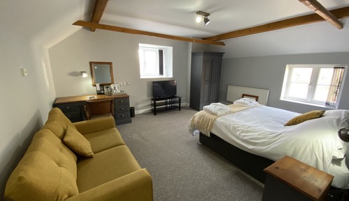 Luxury Suite, Ensuite, Courtyard View