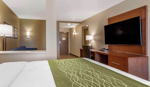 Suite, Multiple Beds, Non Smoking (Upgrade)