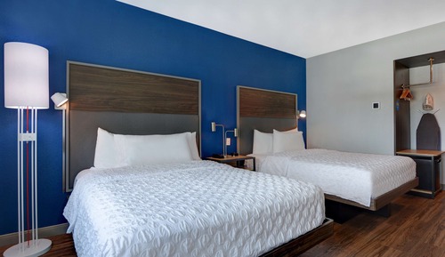 Room, 2 Queen Beds