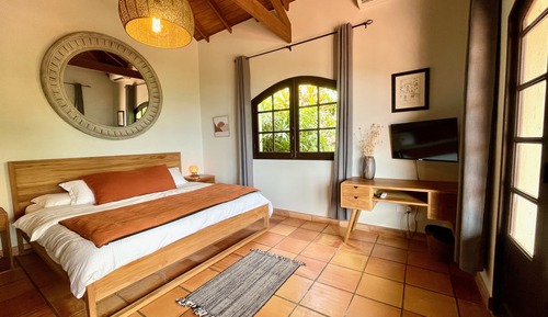 Superior Room (Pool)