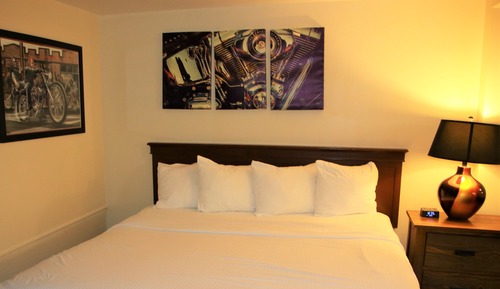 Premium Triple Room