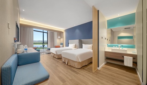 Standard Room, 2 Twin Beds, River View