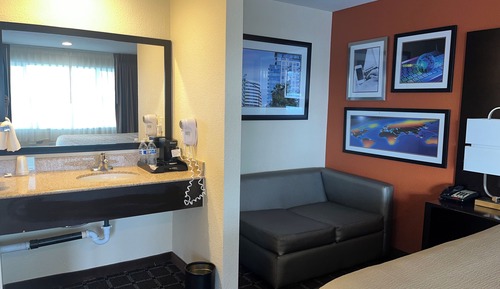 Comfort Room, 1 King Bed