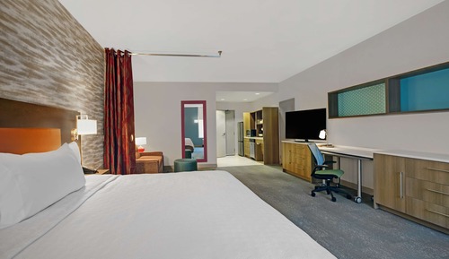 Studio, 1 King Bed, Accessible (Hearing)